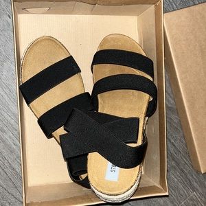 Steve Madden sandals